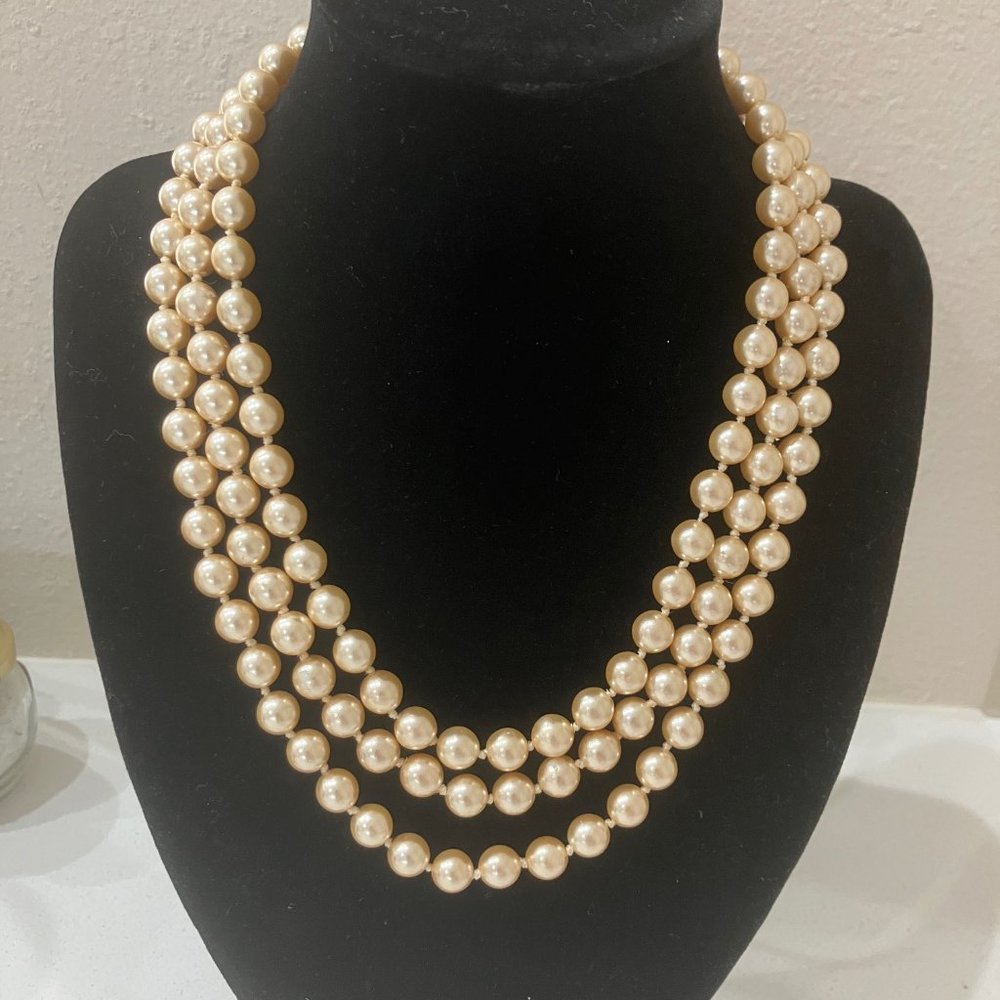 Vintage reproduction of Jackie Kennedy  3 strand pearl necklace